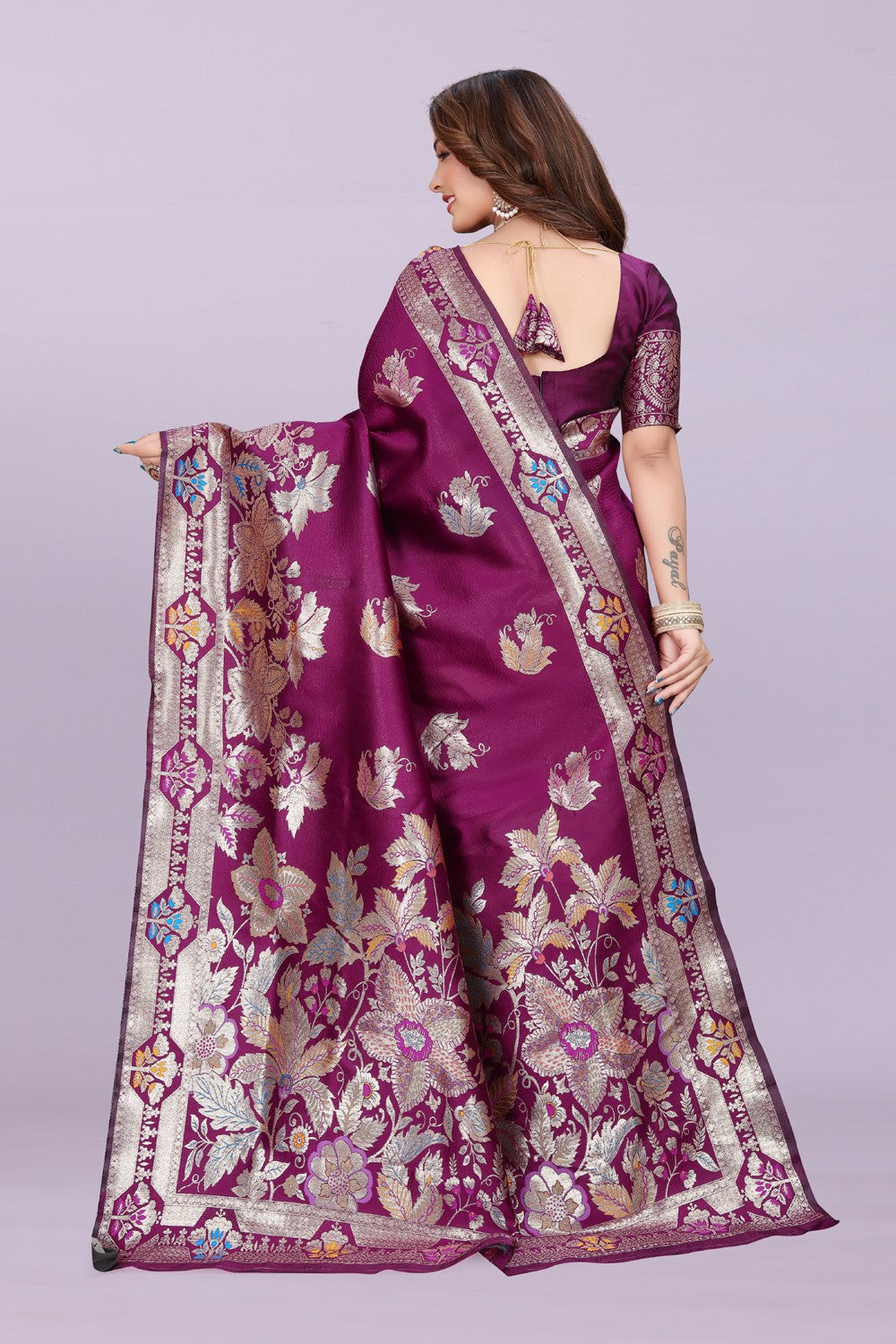 Banarasi Silk Saree with Rich Zari Pallu & Designer Border – Bridal & Wedding Wear