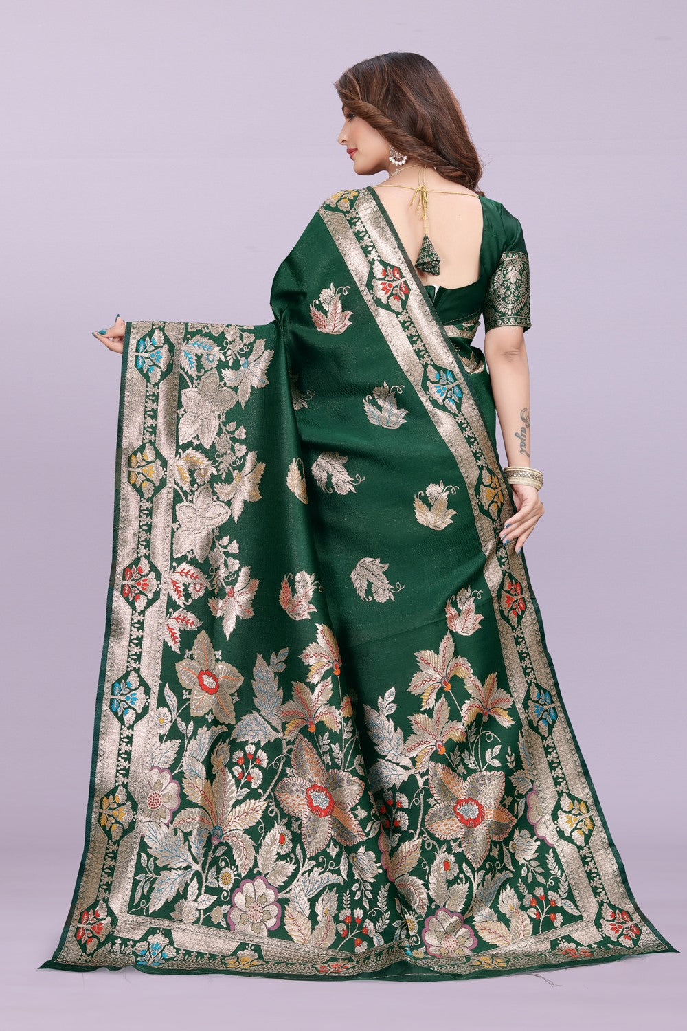 Banarasi Silk Saree with Rich Zari Pallu & Designer Border – Bridal & Wedding Wear