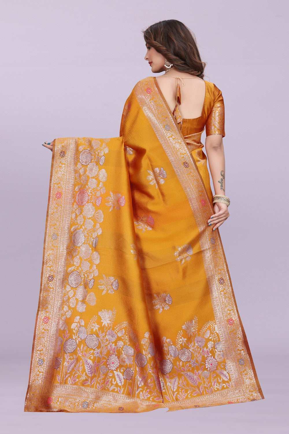 Designer Silk Saree with Floral Motif & Zari Detailing – Party & Festive Wear