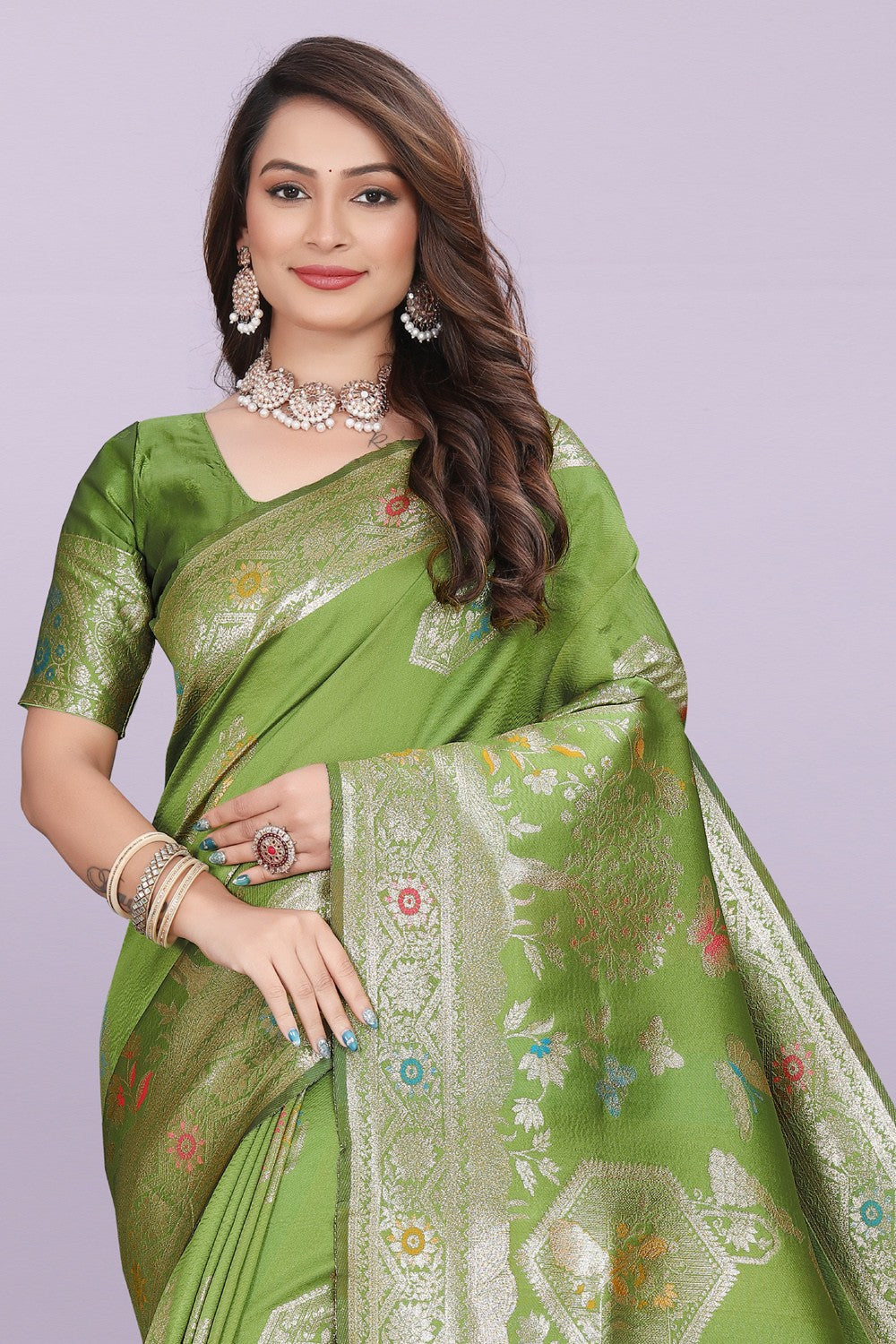 Artistic Woven Silk Saree with Peacock Motif – Premium Festive & Party Wear
