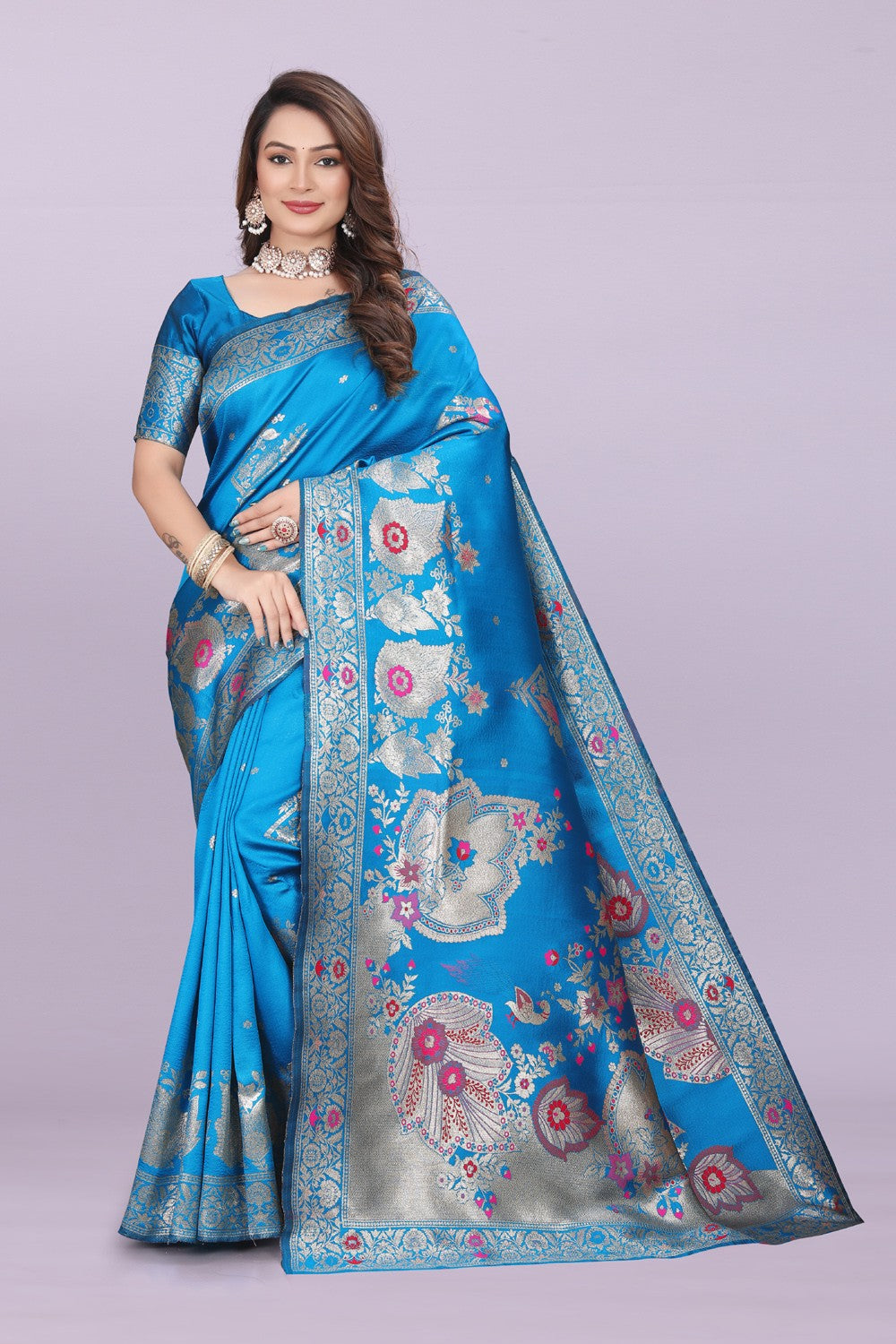 Woven Silk Saree with Floral & Peacock Zari Design – Elegant Festive Wear