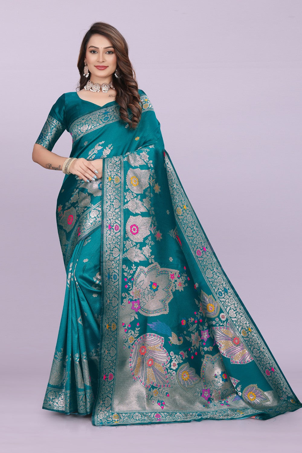 Woven Silk Saree with Floral & Peacock Zari Design – Elegant Festive Wear