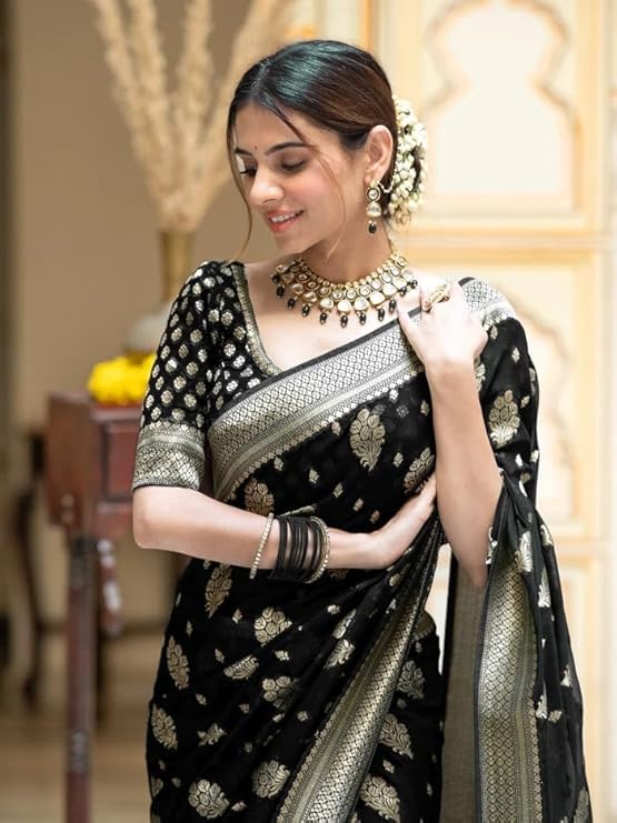 Silk Saree with Traditional Butti Design & Zari Border – Wedding & Festive Wear
