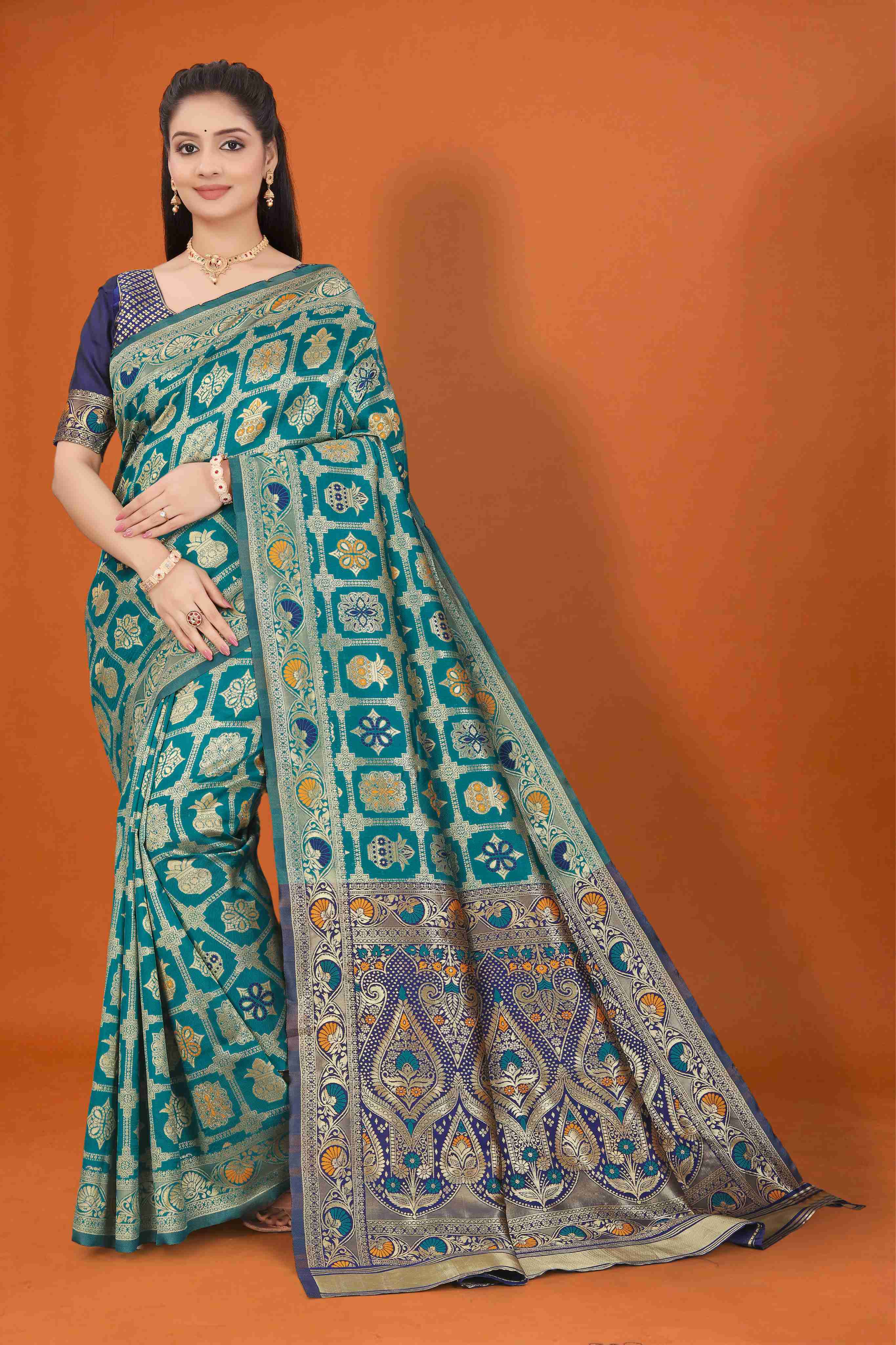 Banarasi Saree for Women Wedding Wear | Silk Designer Saree with Rich Pallu