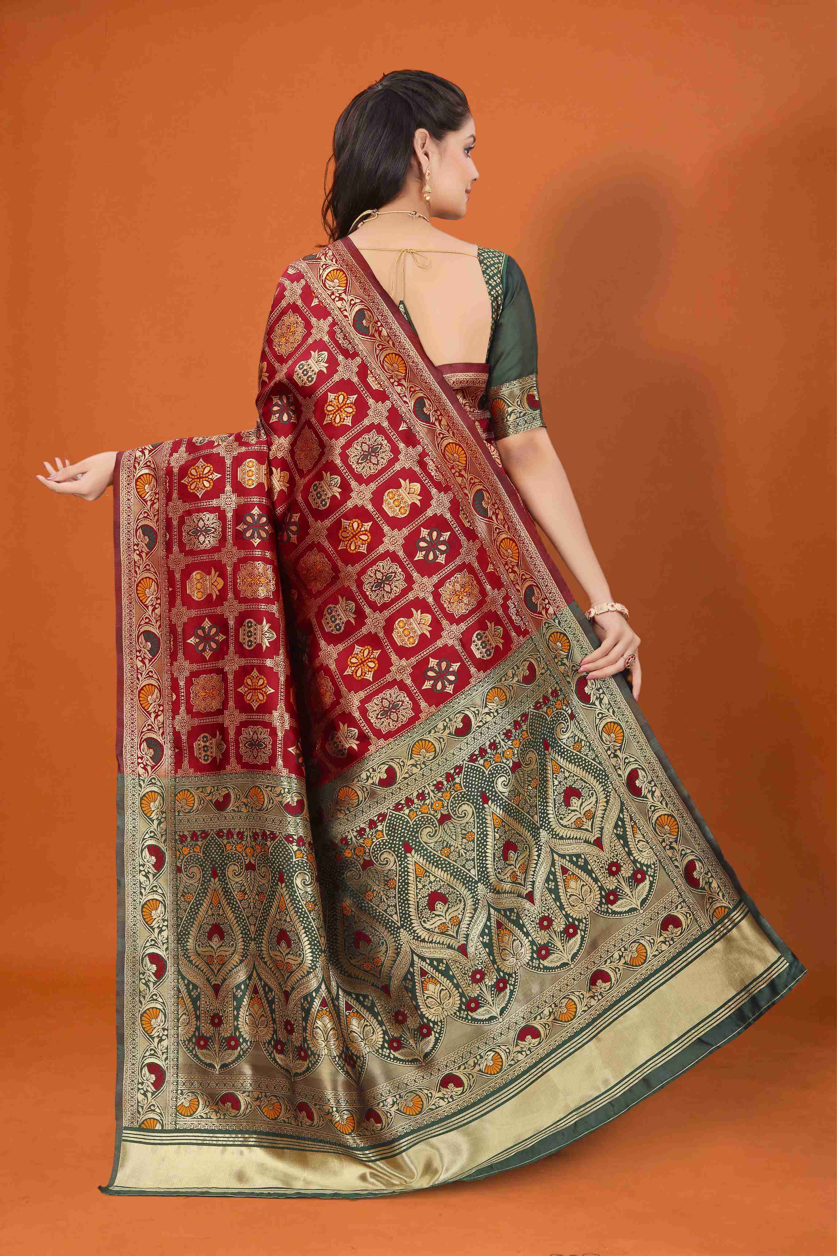 Banarasi Saree for Women Wedding Wear | Silk Designer Saree with Rich Pallu