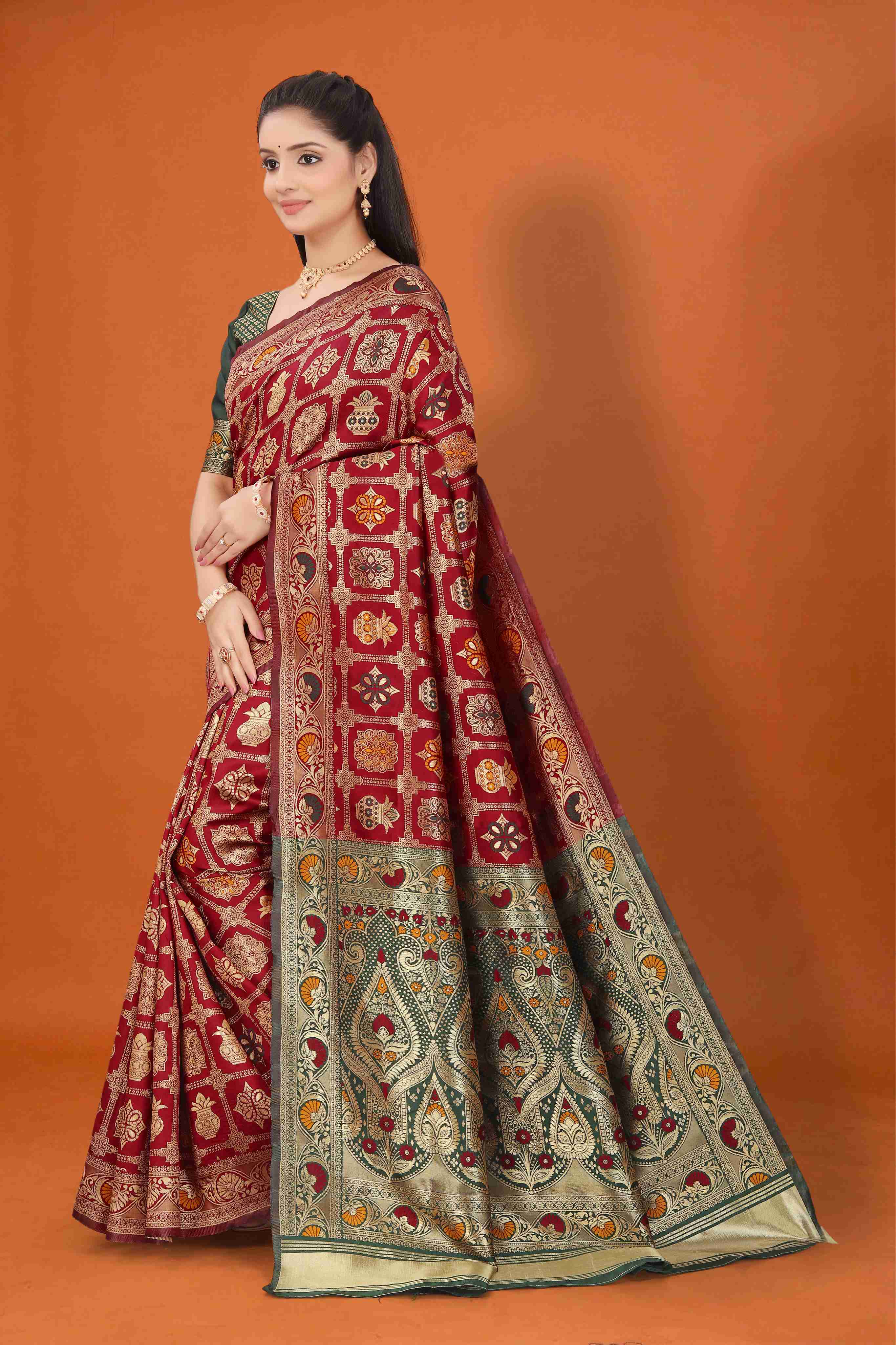 Banarasi Saree for Women Wedding Wear | Silk Designer Saree with Rich Pallu