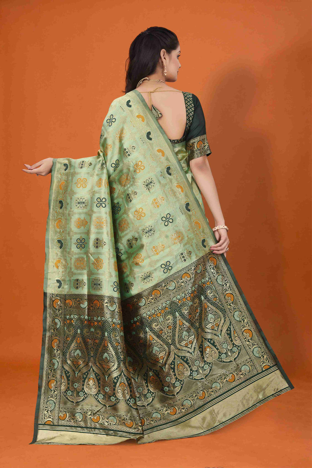 Banarasi Saree for Women Wedding Wear | Silk Designer Saree with Rich Pallu