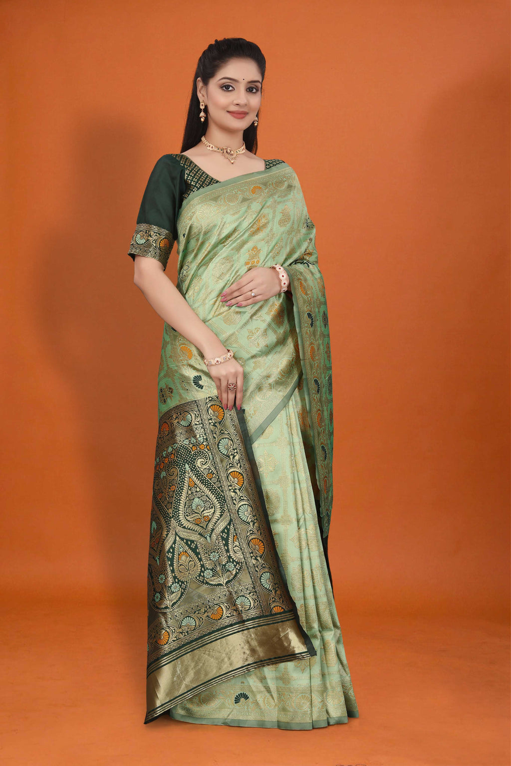 Banarasi Saree for Women Wedding Wear | Silk Designer Saree with Rich Pallu