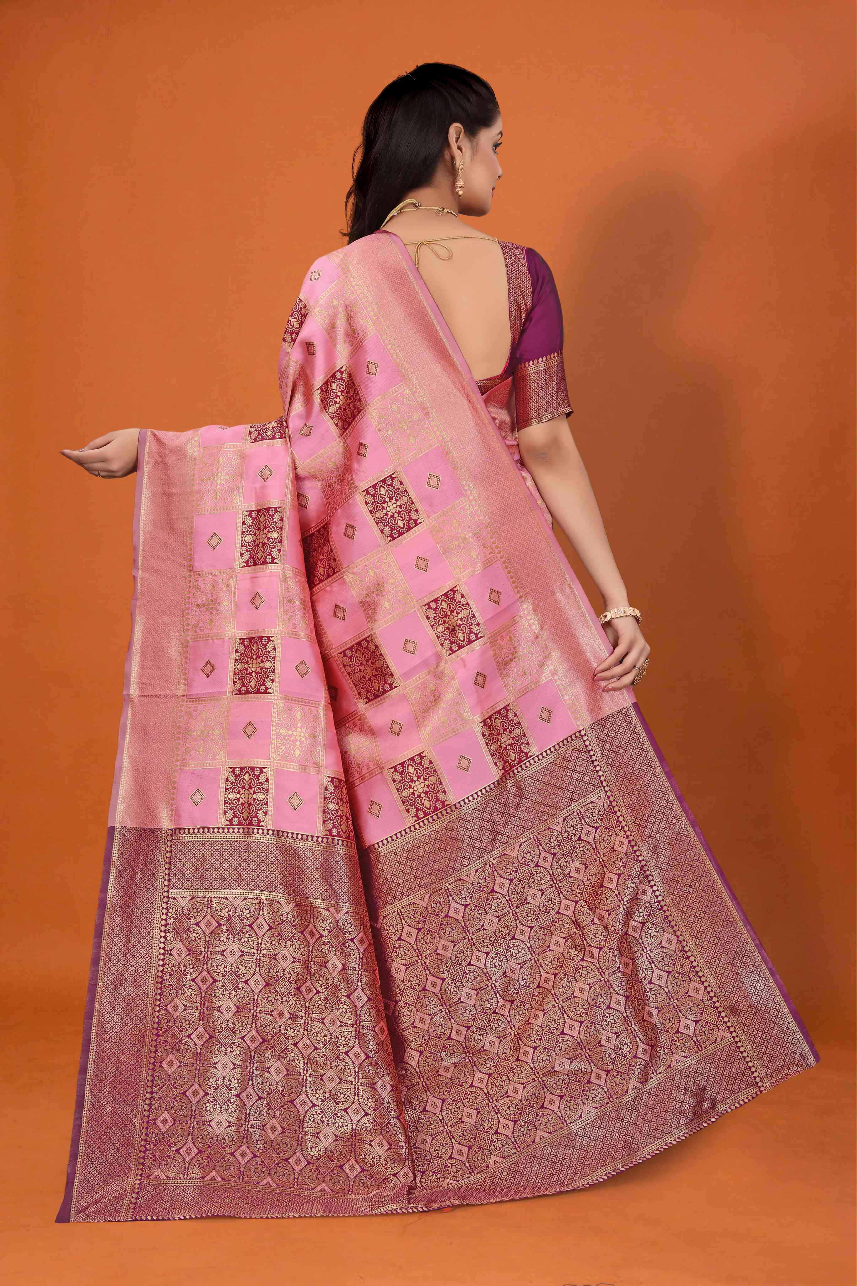 Banarasi Silk Saree for Women | Checkered Zari Design with Rich Pallu & Border