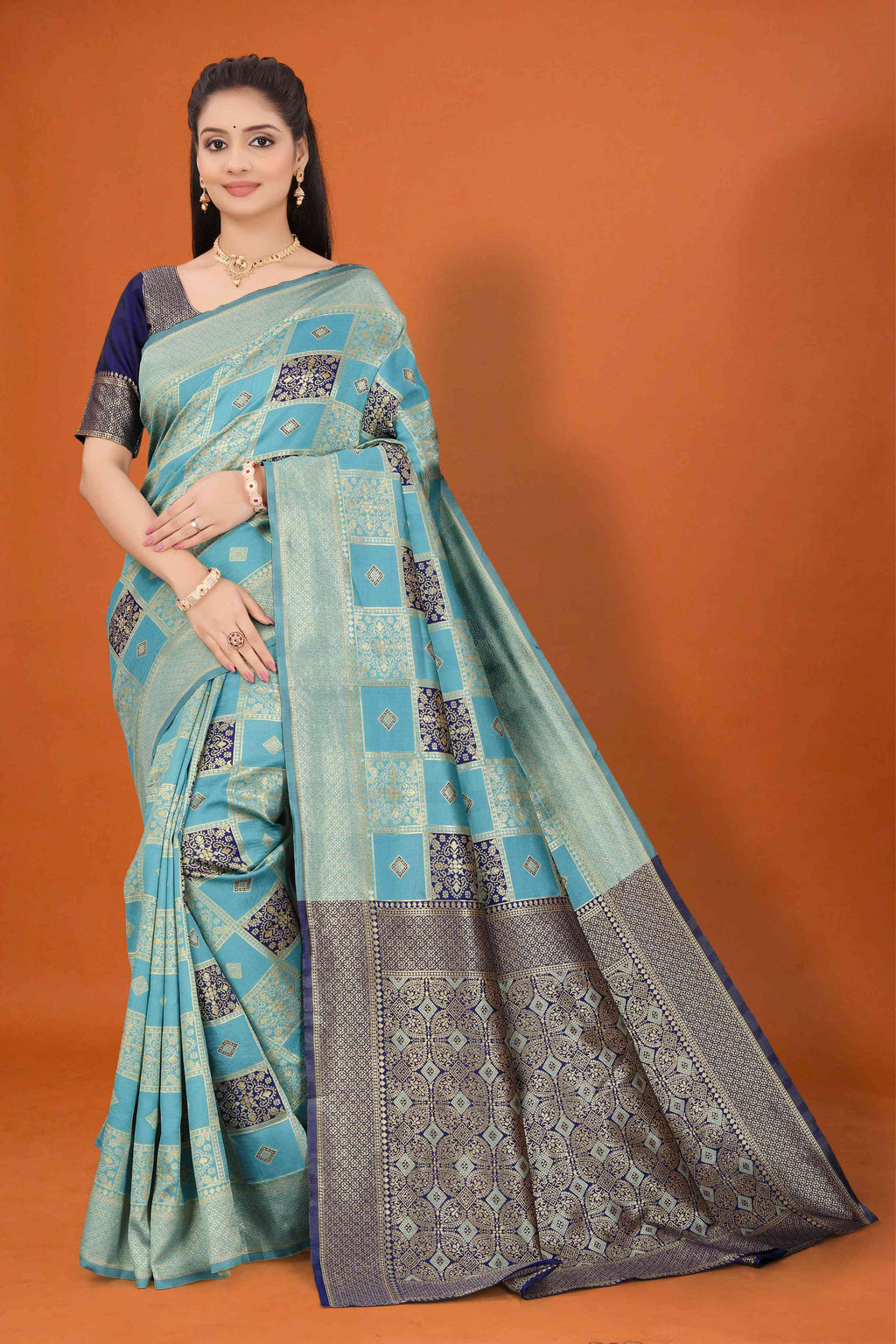 Banarasi Silk Saree for Women | Checkered Zari Design with Rich Pallu & Border
