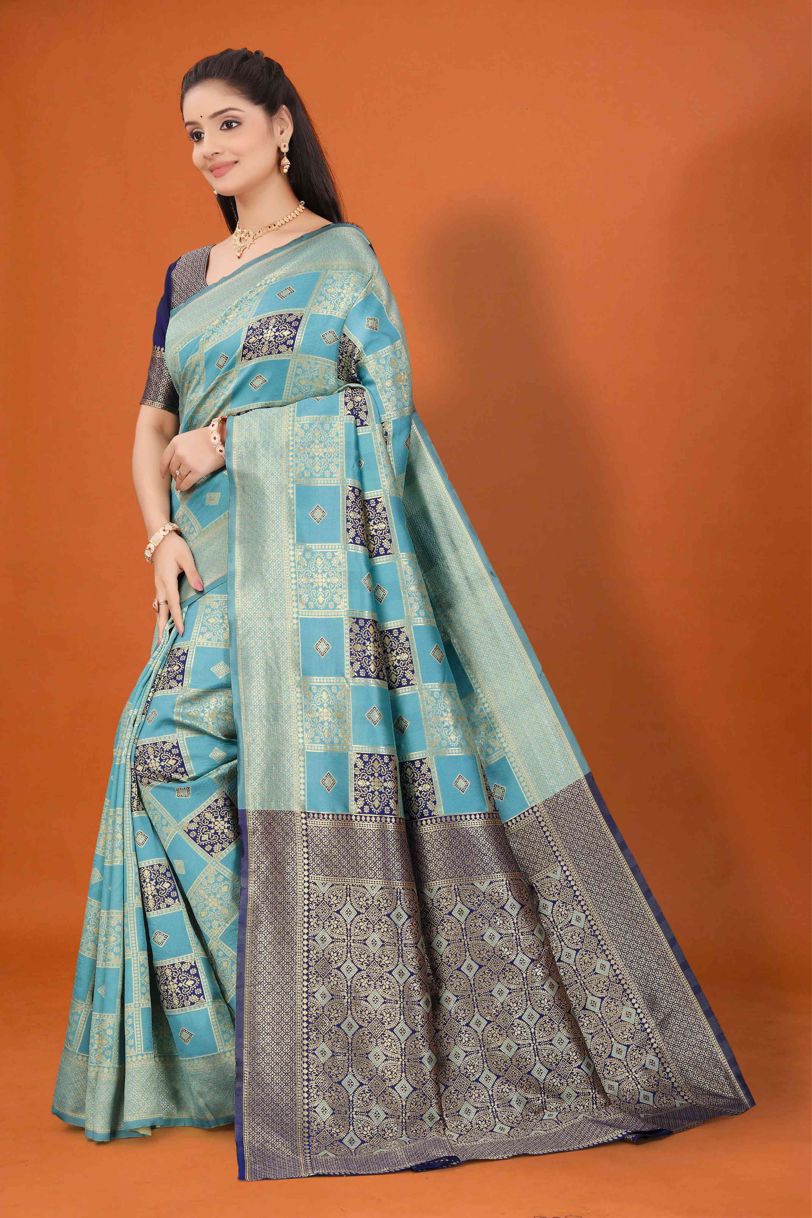 Banarasi Silk Saree for Women | Checkered Zari Design with Rich Pallu & Border
