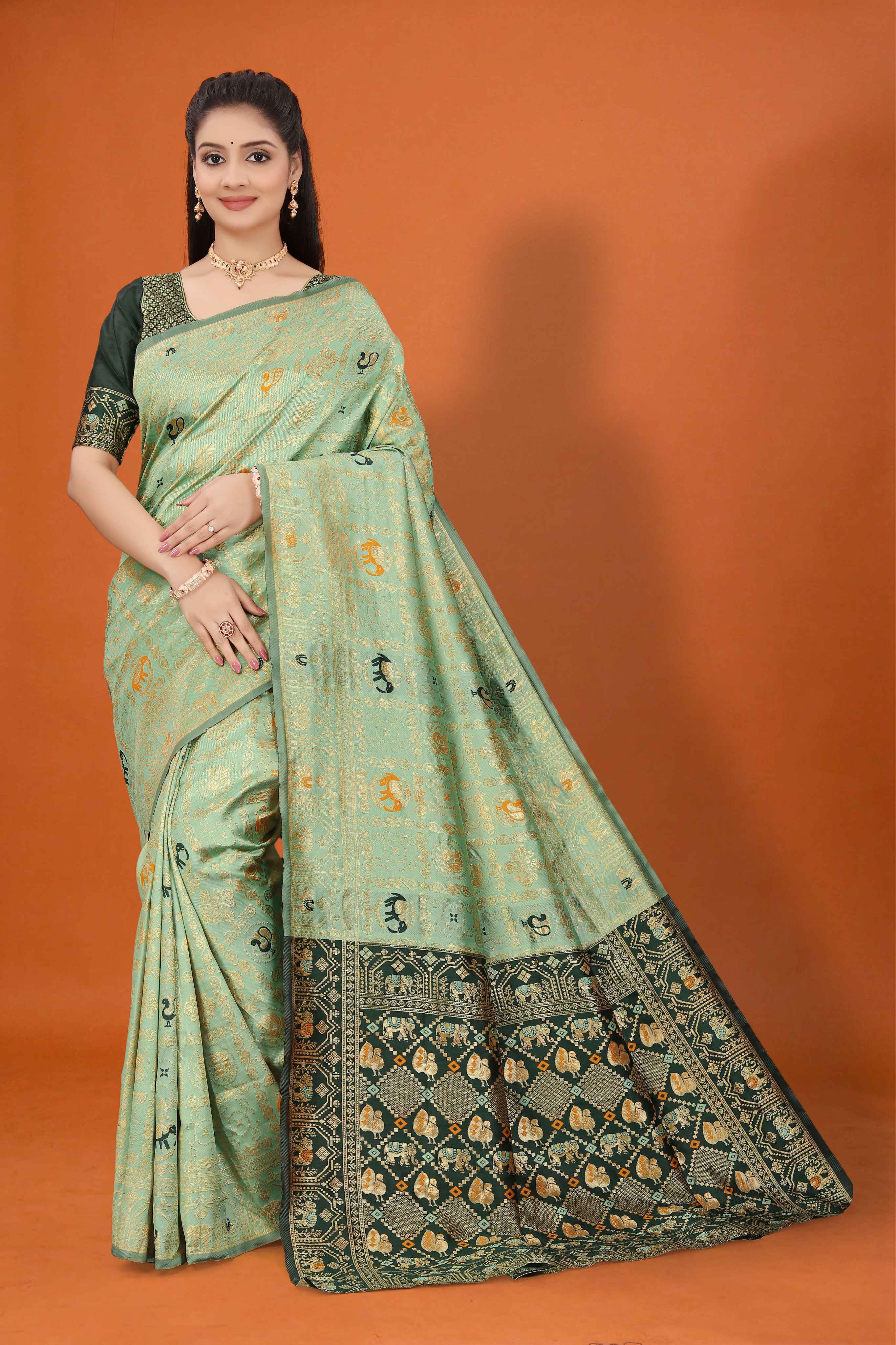 Designer Banarasi Silk Saree for Women | Traditional Motif Saree with Zari Work