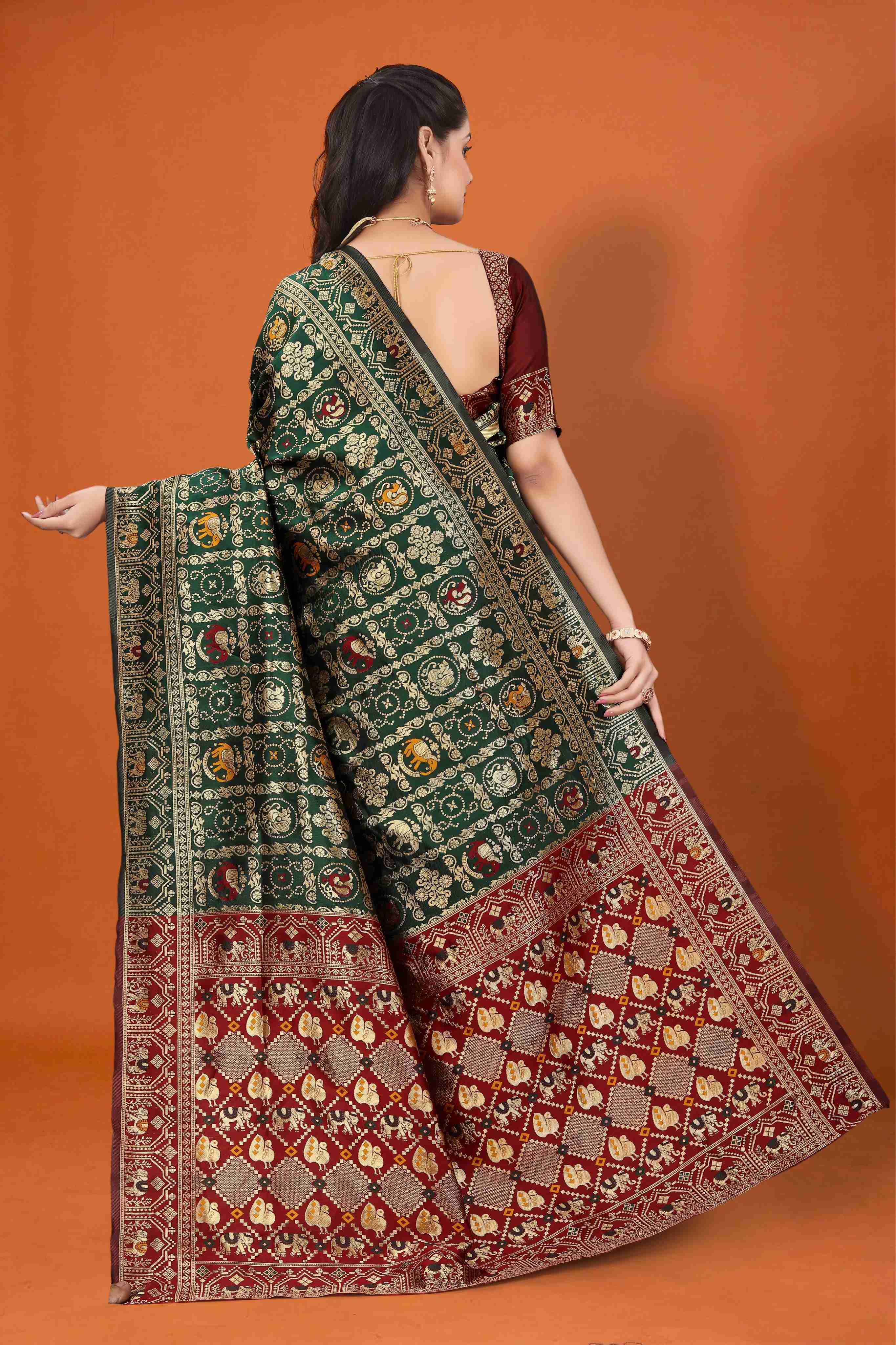 Designer Banarasi Silk Saree for Women | Traditional Motif Saree with Zari Work