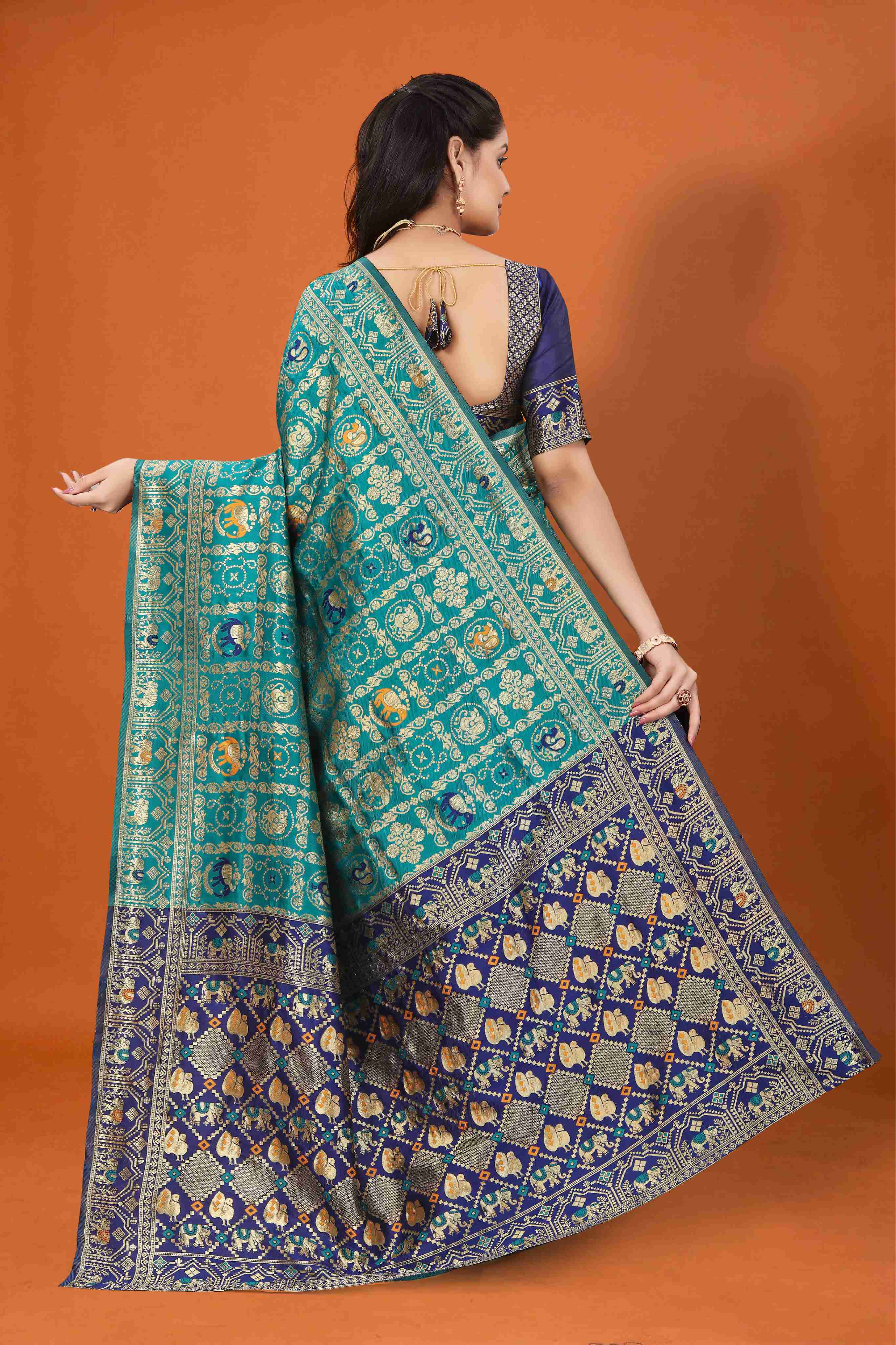 Designer Banarasi Silk Saree for Women | Traditional Motif Saree with Zari Work