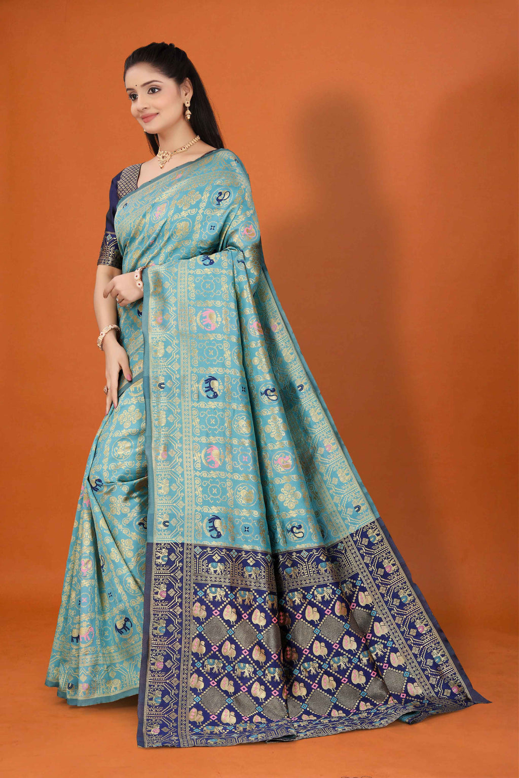 Designer Banarasi Silk Saree for Women | Traditional Motif Saree with Zari Work