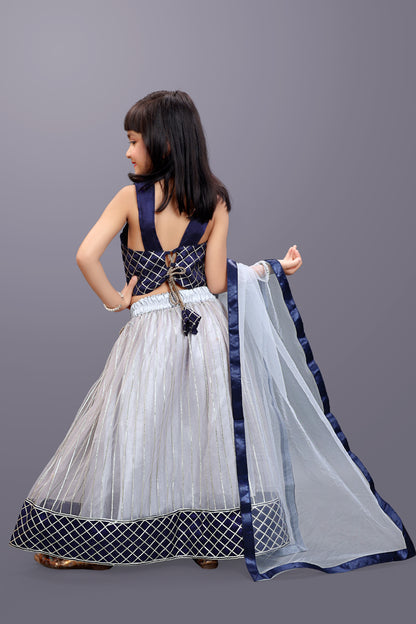 Girls Checkered Lehenga Choli and Dupatta Set