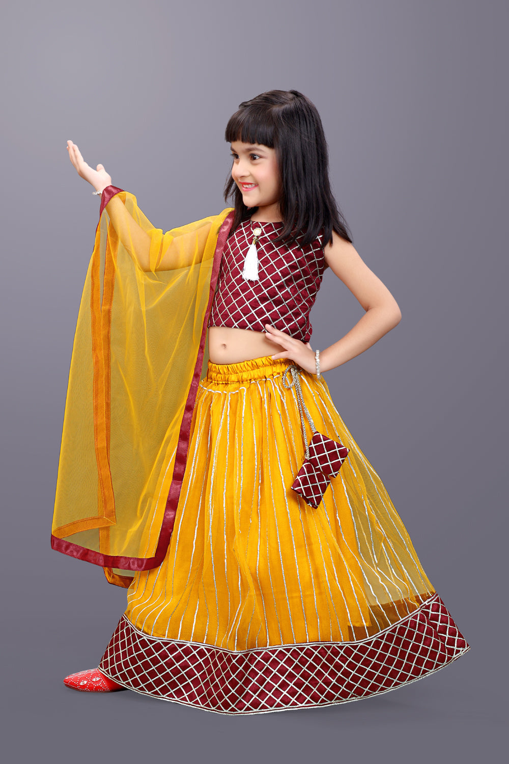 Girls Checkered Lehenga Choli and Dupatta Set