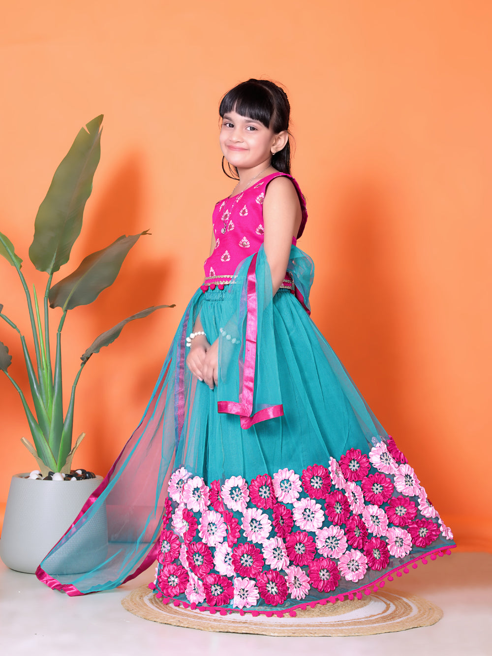 Embriodery Lehenga Choli and Dupatta Set for Girls