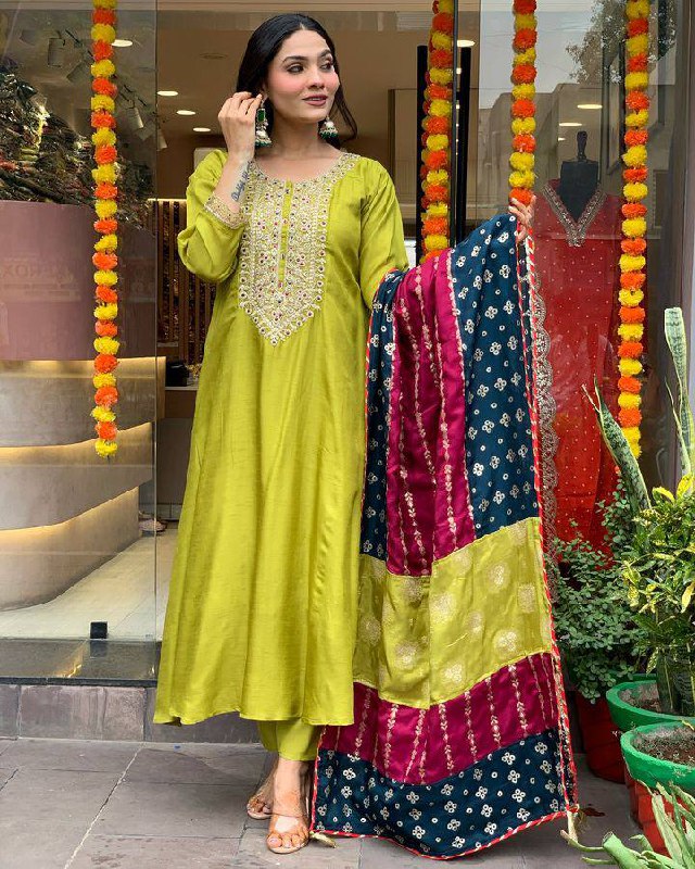 Lime Green Kurta Set with Contrast Dupatta – Festive & Party Wear