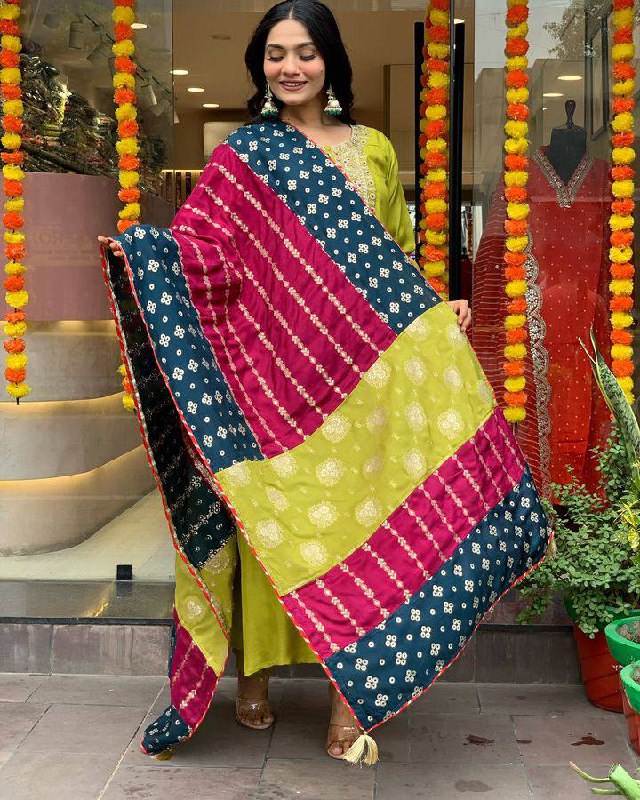 Lime Green Kurta Set with Contrast Dupatta – Festive & Party Wear
