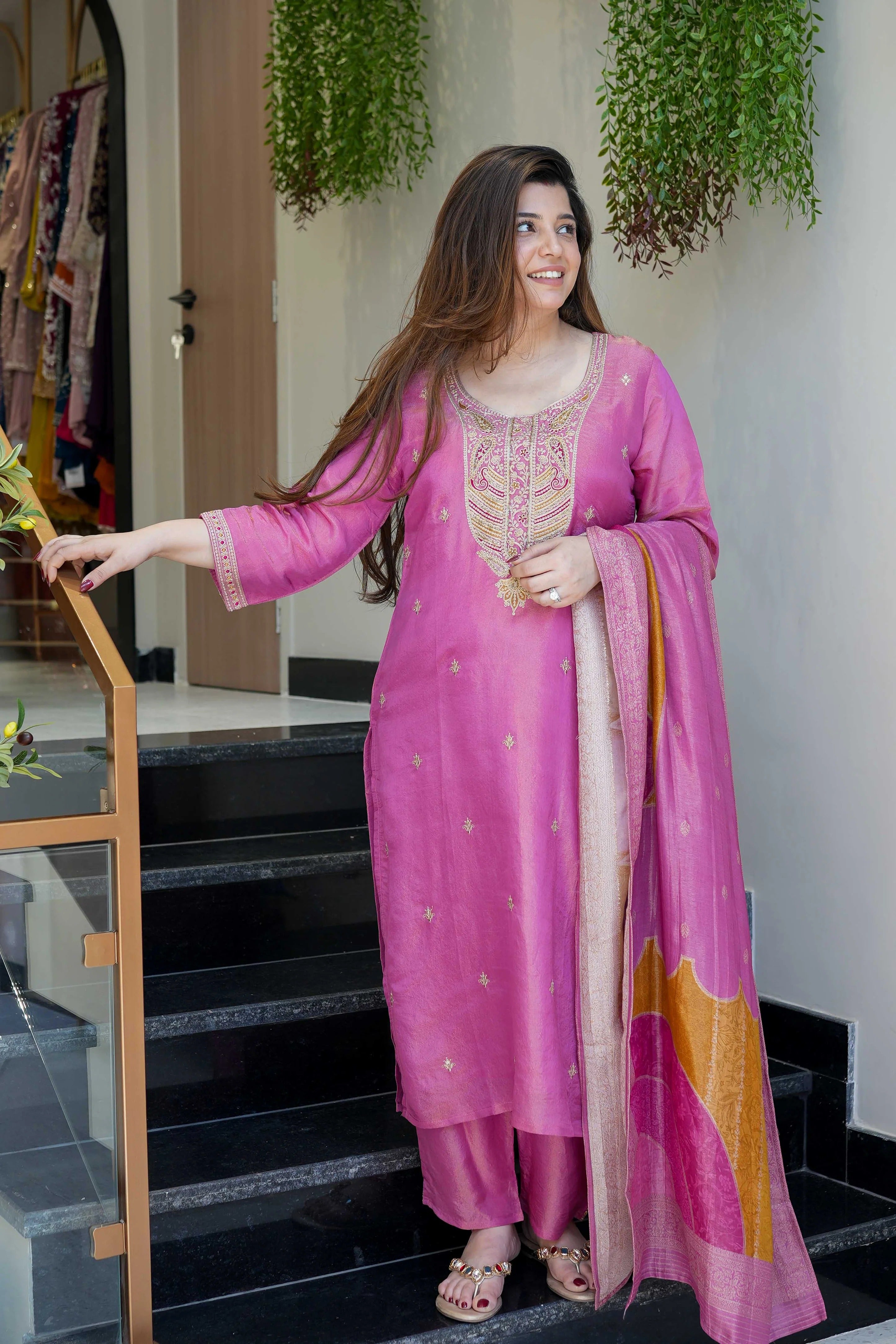 Peach Embroidered Viscose Kurta Set with Jacquard Dupatta – Elegant Festive Wear