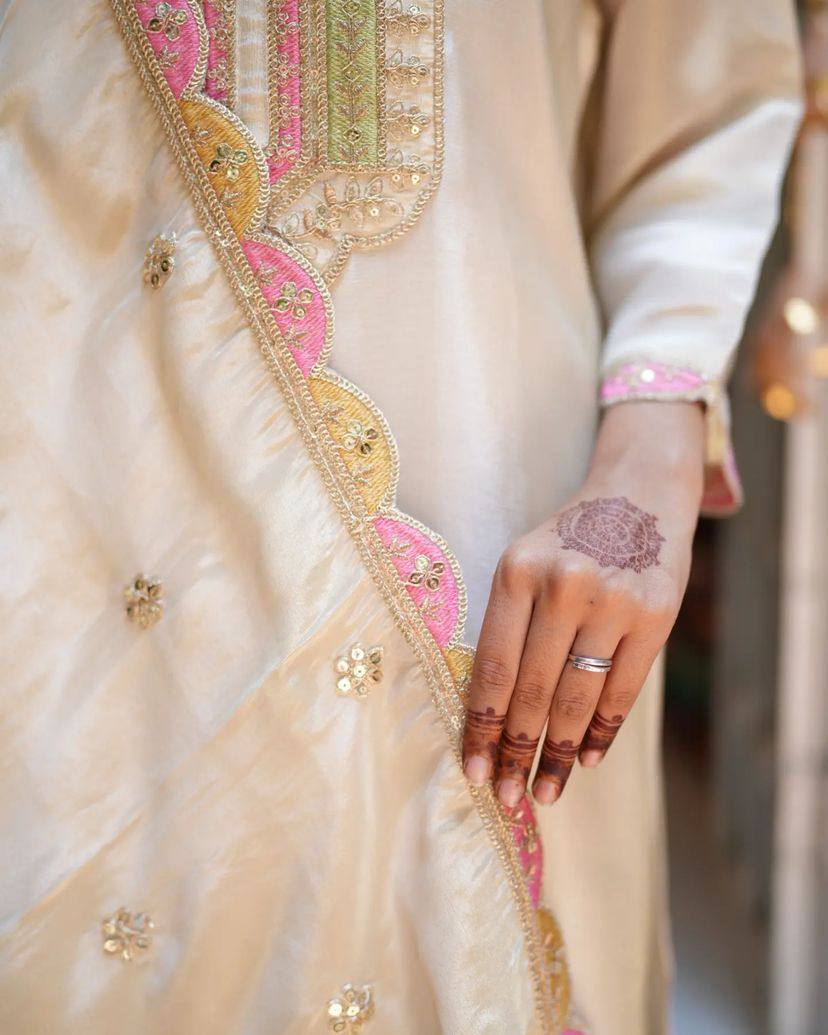 Viscose Chanderi Kurta Set with Dupatta – Embroidered Wedding Guest Outfit for Women