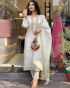 Off White Embroidered Kurta Set – Punjabi Style Wedding Guest Outfit